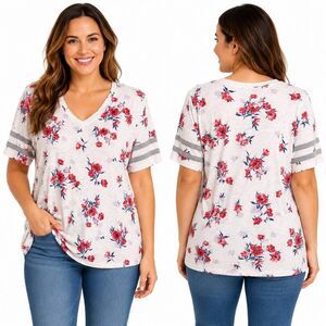 Torrid Floral V-Neck Short Sleeve Tee Size 2